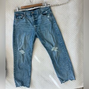 Gap high rise cheeky straight
Button fly